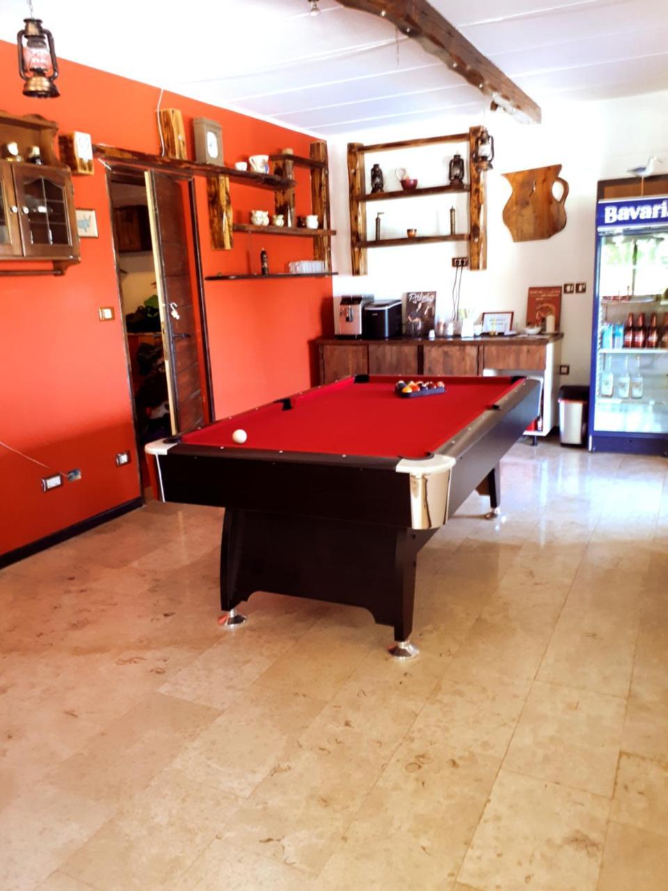 Guesthouse "Barboska" - Big Outdoor Swimming Pool & Private Tennis Court Vodnjan Luaran gambar